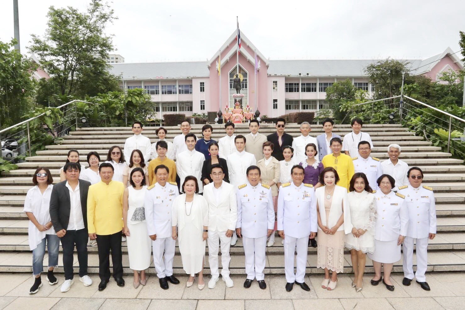 "ทิพยประกันชีวิต" ร่วมพิธีบวงสรวง     