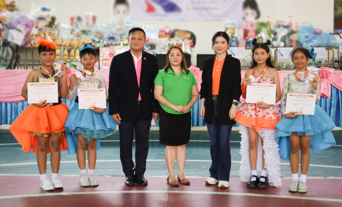 FWD ประกันชีวิต แสดงความยินดีเด็กไทย คว้ารางวัลรองชนะเลิศอันดับ 2     