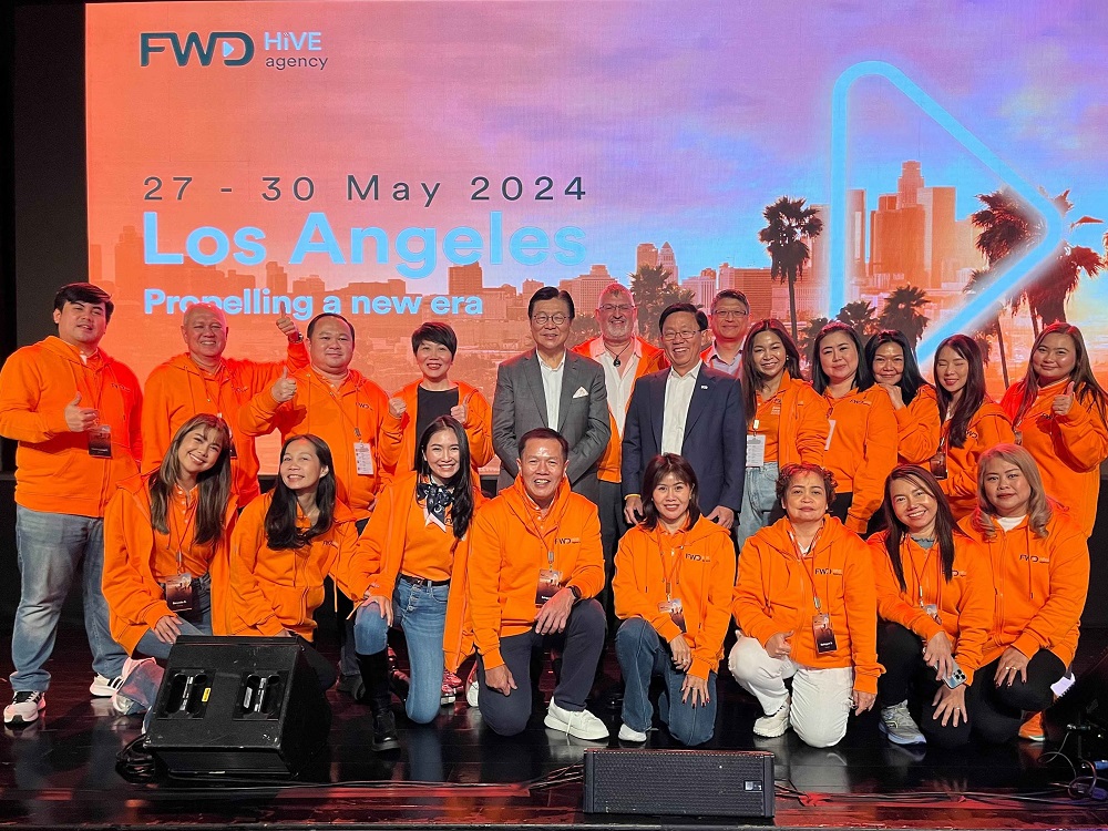 FWD ประกันชีวิต พาสุดยอดตัวแทนอัพเทรนด์ความรู้   