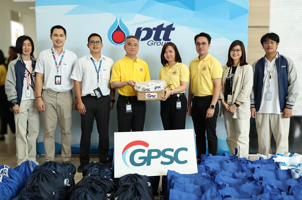 GPSC-กลุ่ม ปตท. มอบถุงยังชีพ     