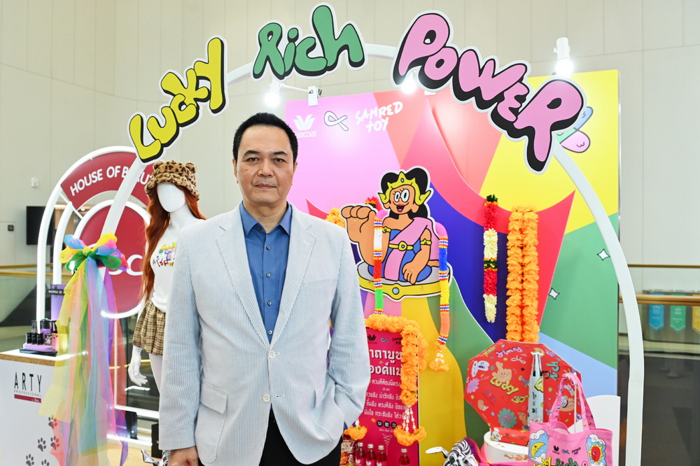 "ธรรมรัตน์" หัวเรือใหญ่แห่ง Wacoal จัดใหญ่ทุกปี อลังการกว่าทุกครั้ง  