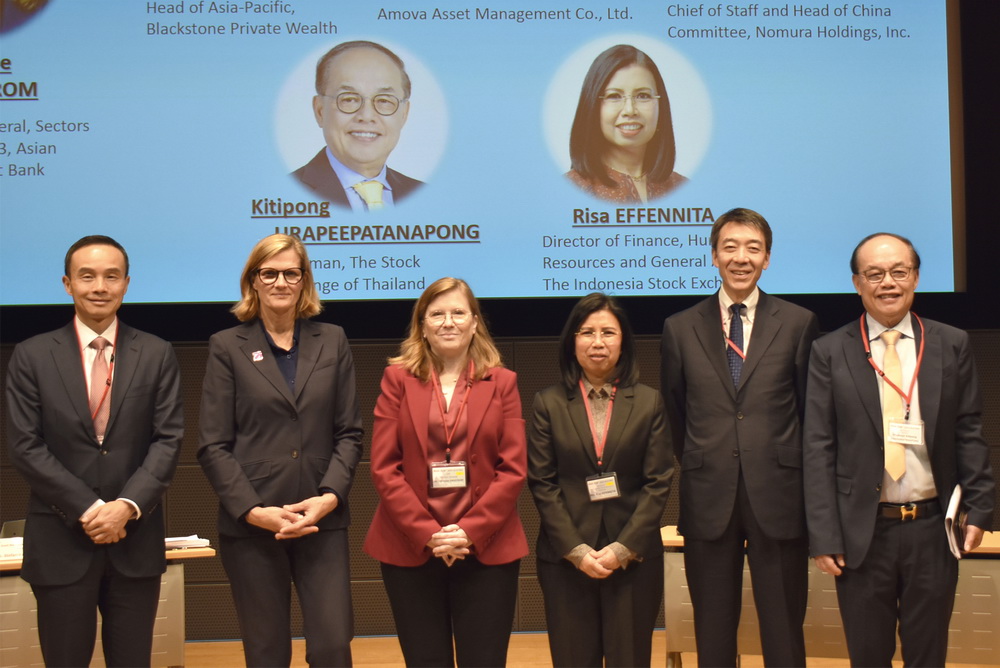 ตลาดหลักทรัพย์ฯ ร่วมเสวนาแนวทางส่งเสริมความน่าสนใจ     