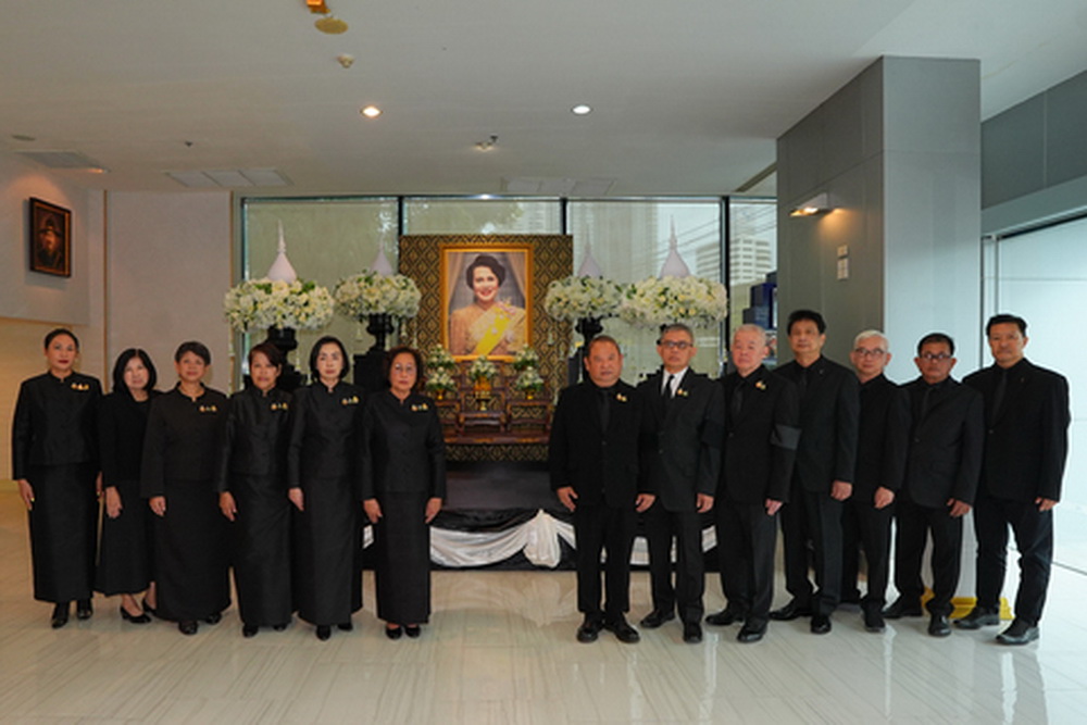 บางกอกแอร์เวย์ สน้อมถวายความอาลัย     