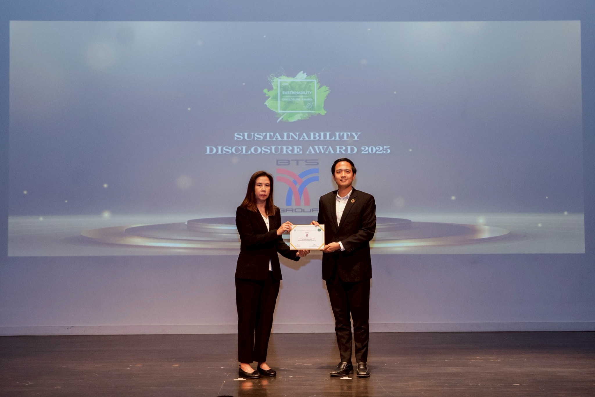 บีทีเอส กรุ๊ปฯ รับรางวัล ต่อเนื่องปีที่ 7   